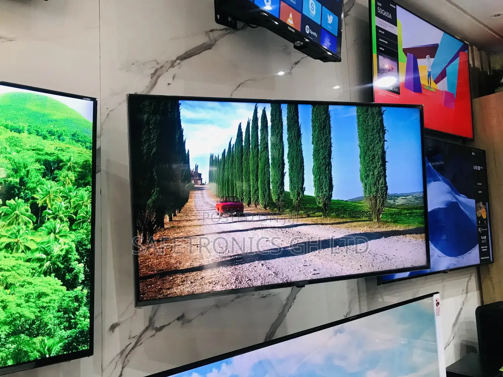 Samsung Smart UHD 50 Inches AU80 LED Glossy