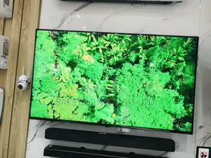  AU90 Samsung UHD Crystal 50 Inches LED Glossy Tv