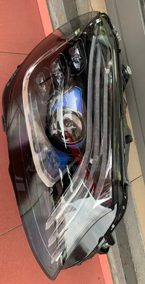 Mecedes Benz W205 C300 Amg Coupe Full Led 3ple Lens Headlights