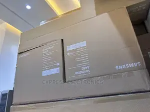 HW-B650 Lovely  Sleek Samsung Soundbar With Woofer