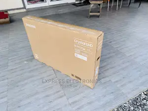 Crisper Dialogue FHD Display Smart Samsung 43”Tu5300