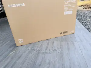 Lovely  Sleek Samsung UHD Smart Samsung 43”Bu8072 Tv 