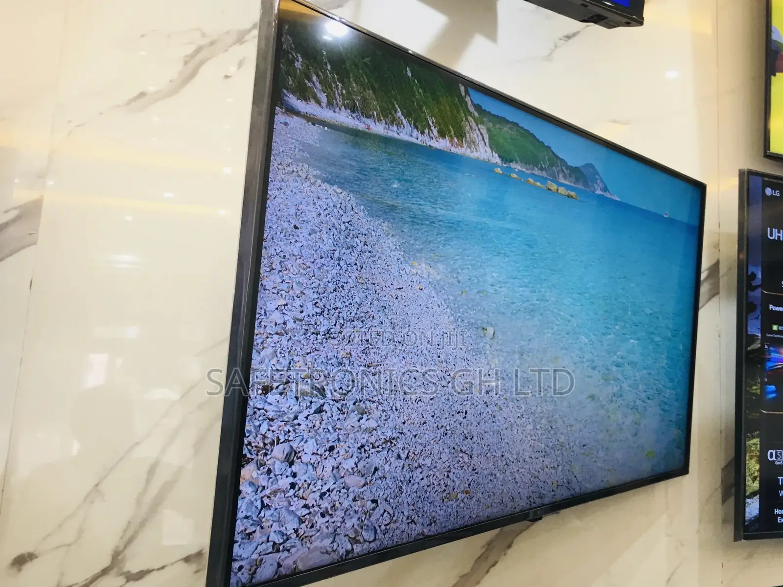 UQ90 Smart Crystal LG 86 Inches Glossy Reliable Tv