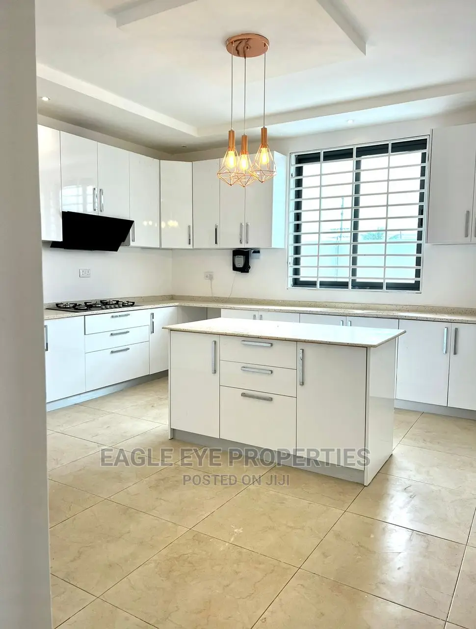 4bdrm House in East Legon for sale