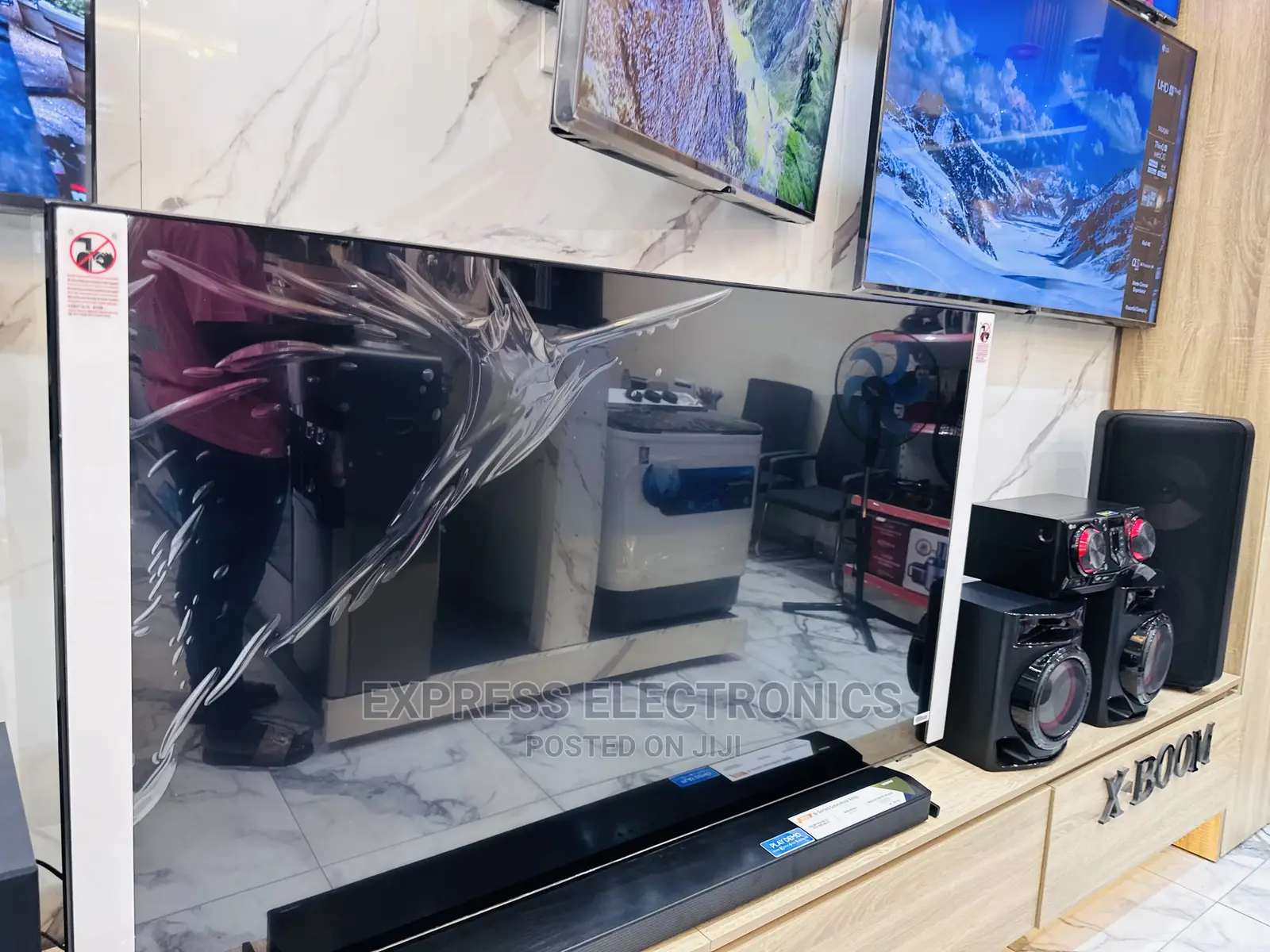 65”Bu8002 2023 Model Samsung UHD Smart Lovely  View