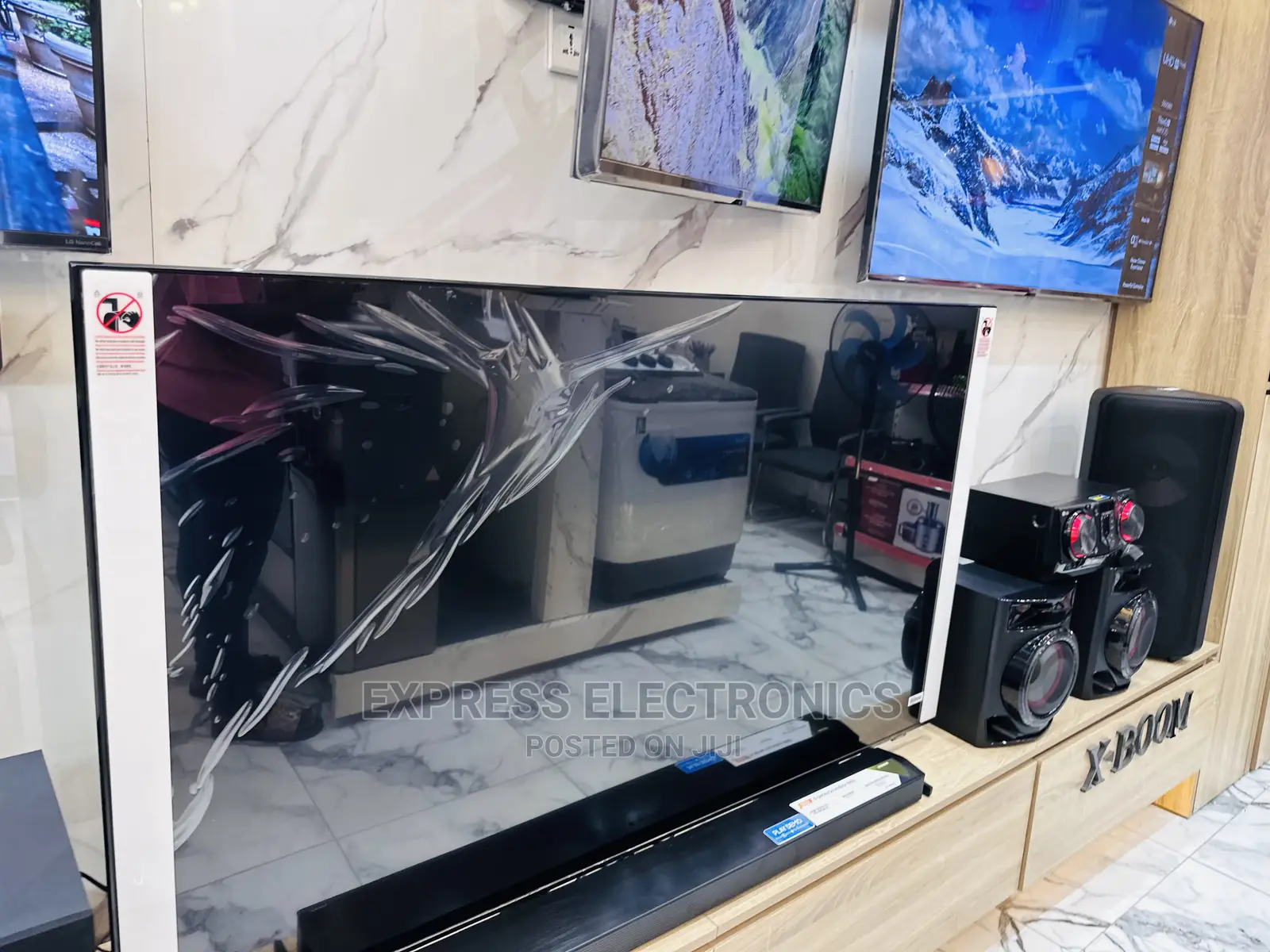 65”Bu8002 2023 Model Samsung UHD Smart Lovely  View