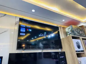 Samsung QLED Lovely  Display UHD Smart 56 at Q69B