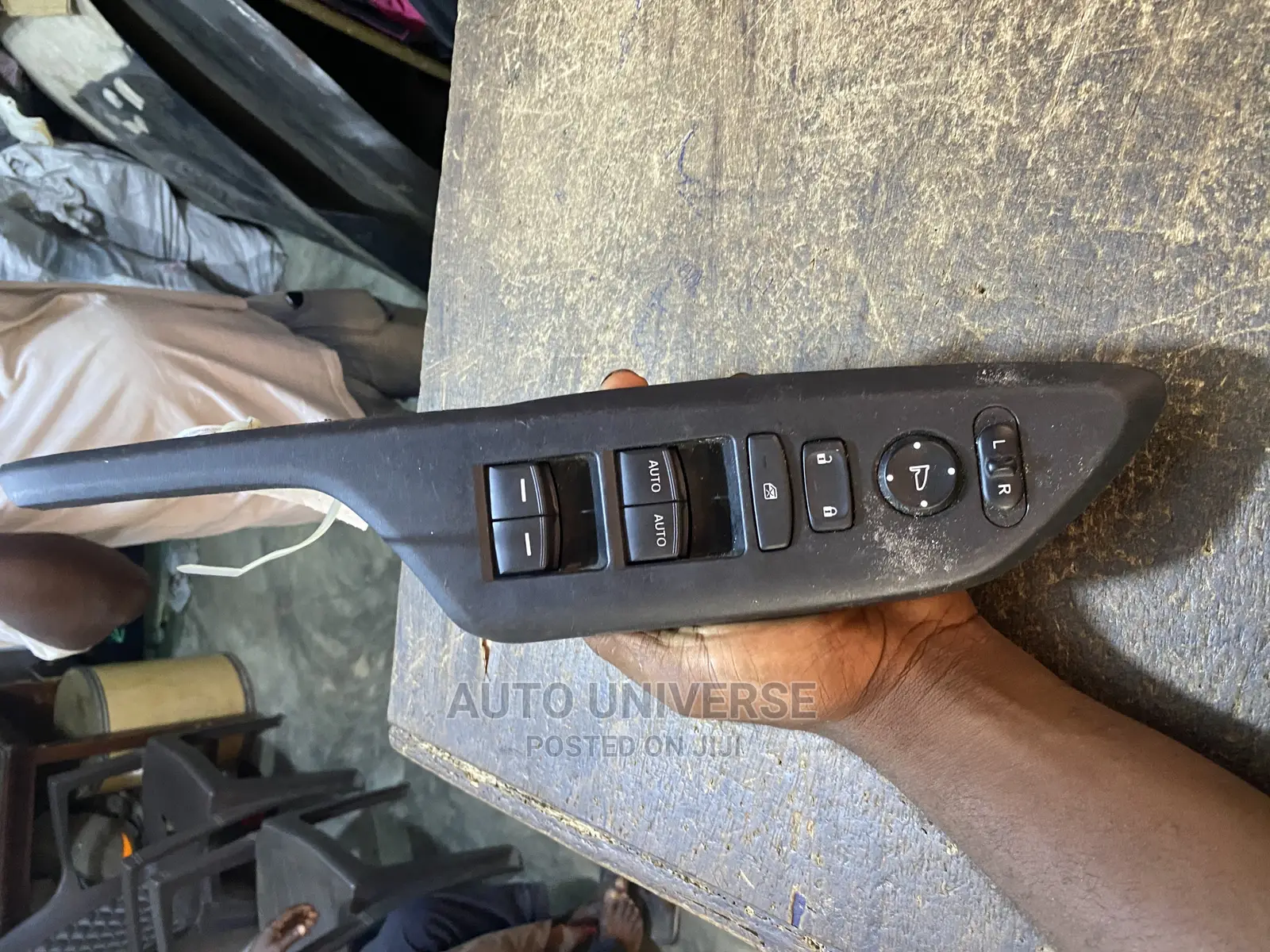 Honda Civic 2016 to 2018 Master Switch Available