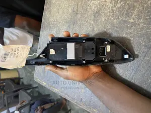 Honda Civic 2016 to 2018 Master Switch Available
