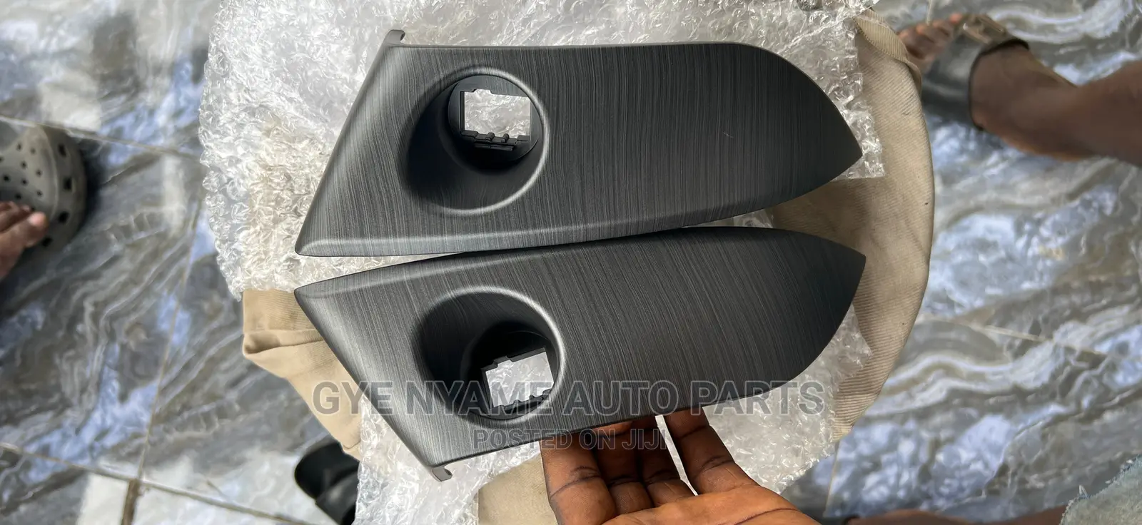 Toyota RAV4 Side Trim/ Side Vent