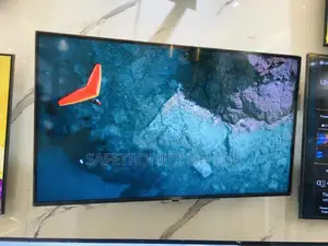 Samsung UHD Crystal Q60A  50 Inches Glossy QLED Tv