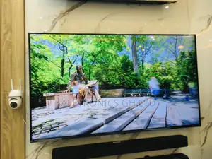 UP77 75 Inches Glossy LED Smart LG 