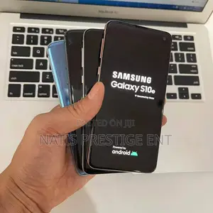 Samsung Galaxy S10e 128 GB Black