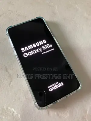 Samsung Galaxy S10e 128 GB Black