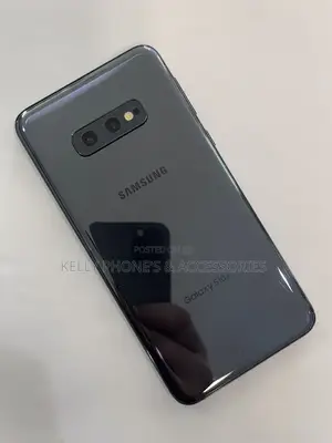 Samsung Galaxy S10e 128 GB Black