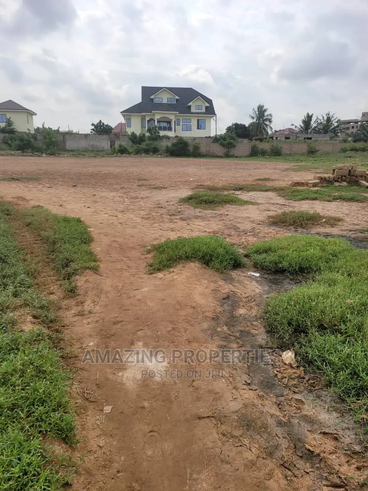 10 Plots of Land for Sale at Adjirigarnor