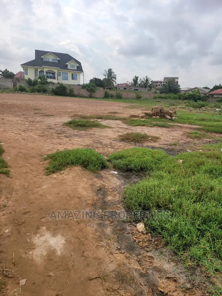 10 Plots of Land for Sale at Adjirigarnor