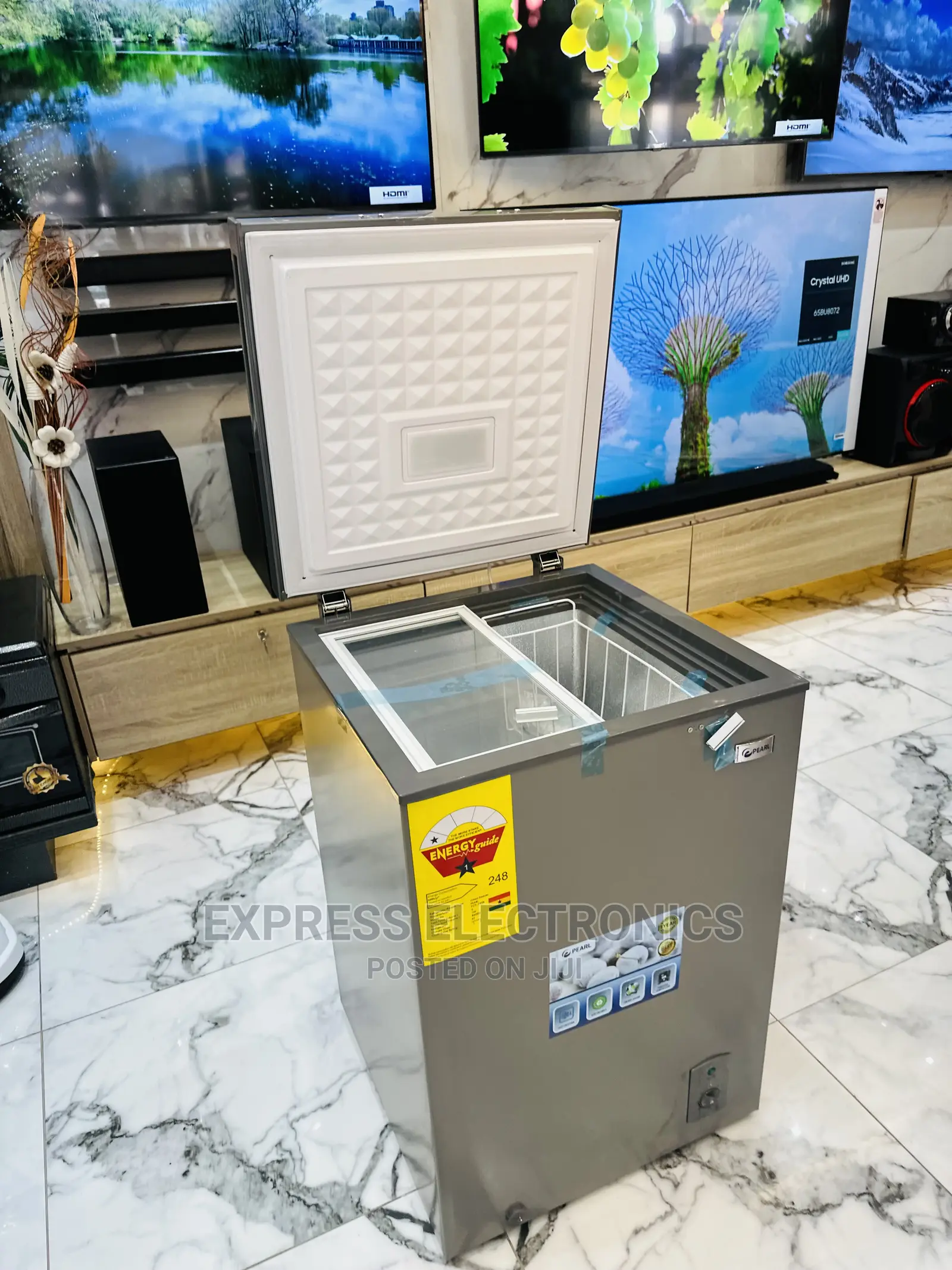 Fabulous Job 145L Chest Freezer Single Pearl PCF 208,