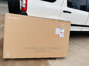 Naturally Crispy Display UHD Smart 55”Au7022 Samsung Tv