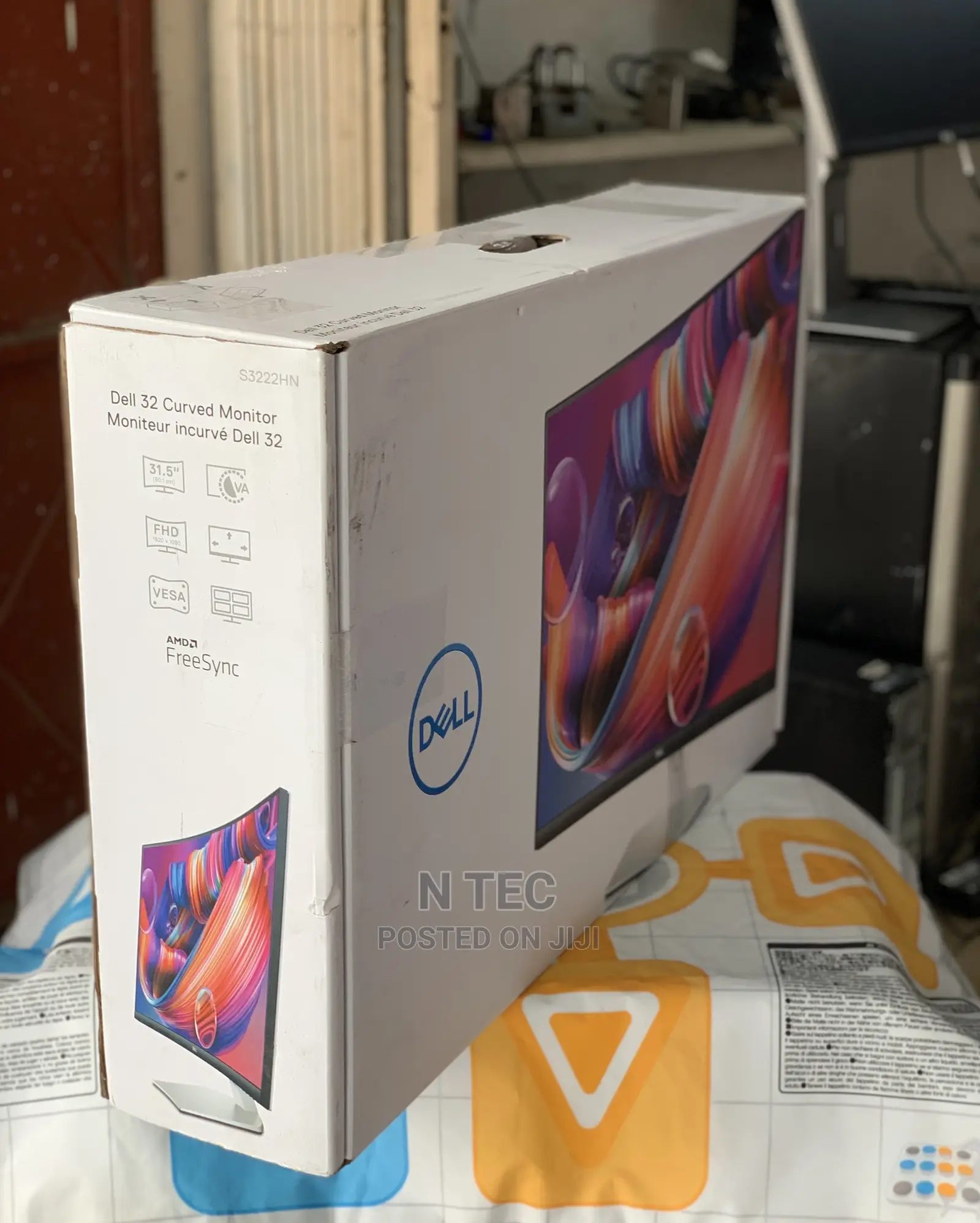 Dell 32 Curved Edgeless Monitor