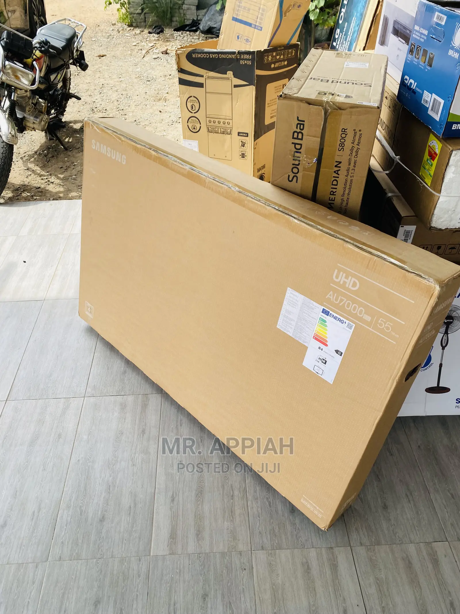 (Black)High Quality Samsung 55” 55au7022 Uhd Smart Tv.