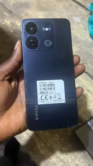 Infinix Smart 7 HD 64 GB Black