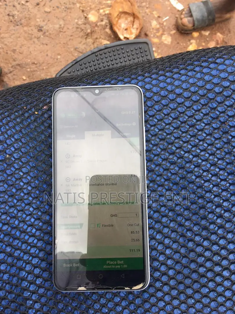 Infinix Smart 7 HD 64 GB Black