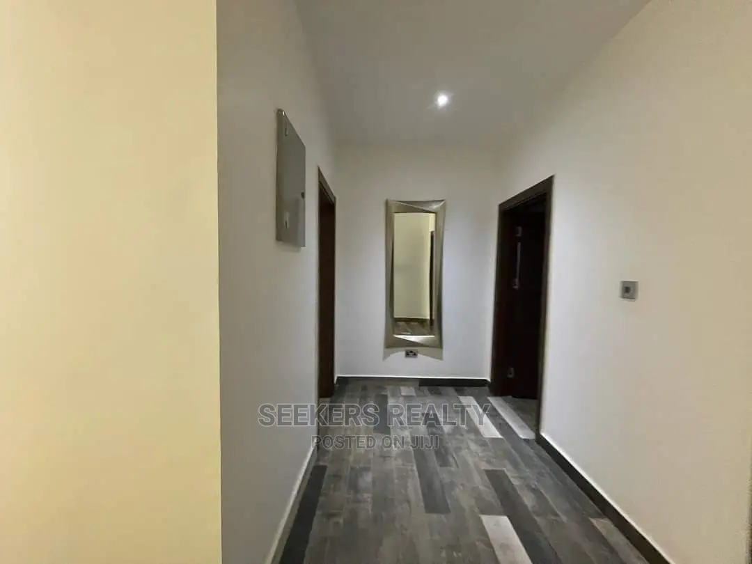 Furnished 5bdrm House in Seekers Realty, Accra Metropolitan for sale
