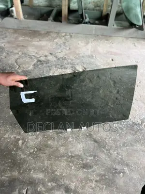 Toyota Highlander 2017 Door Glass