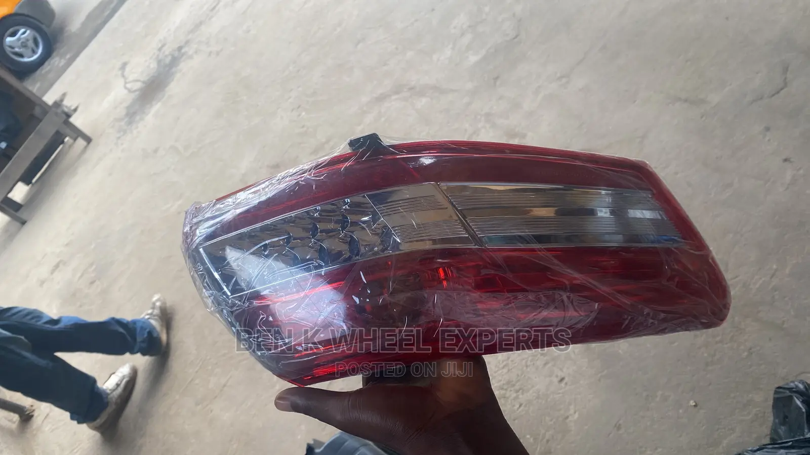 Camry 2010-11 Taillight