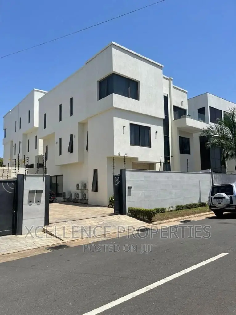 Furnished 4bdrm Apartment in Xcellence Properties, Adjiriganor