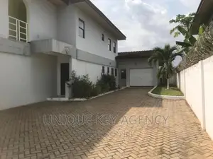 4bdrm House in Unique Agency, Manet Court for rent
