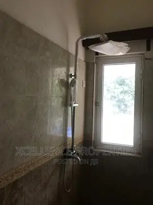 5bdrm House in Xcellence Properties, Adjiriganor for rent