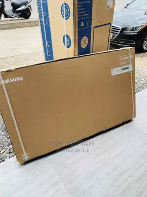 Elegant Black Samsung 65inch  UHD Smart Tv(65BU8000)