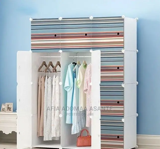 12 Cubes Plastic Wardrobe