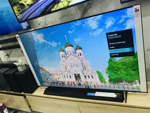 Durable Samsung LED Smart Ultra 65 Inches BU80 Tv