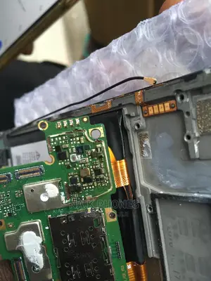 Phone and Tablet Repairer
