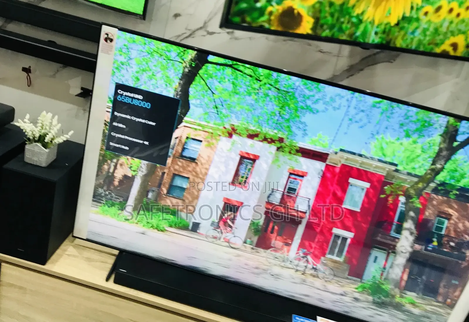 Best Au70 65 Inches Glossy LED Smart Crystal Samsung Tv