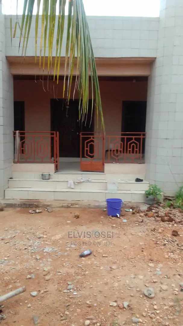 4bdrm House in Bulemin, Gbawe for sale