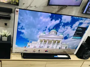 65 Inches Glossy LED Samsung AU70 Smart Tv