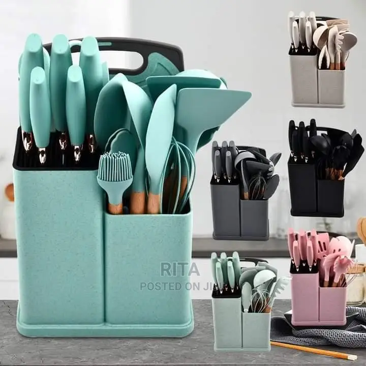 Silicon Ladles, Knifes And Chopping Board