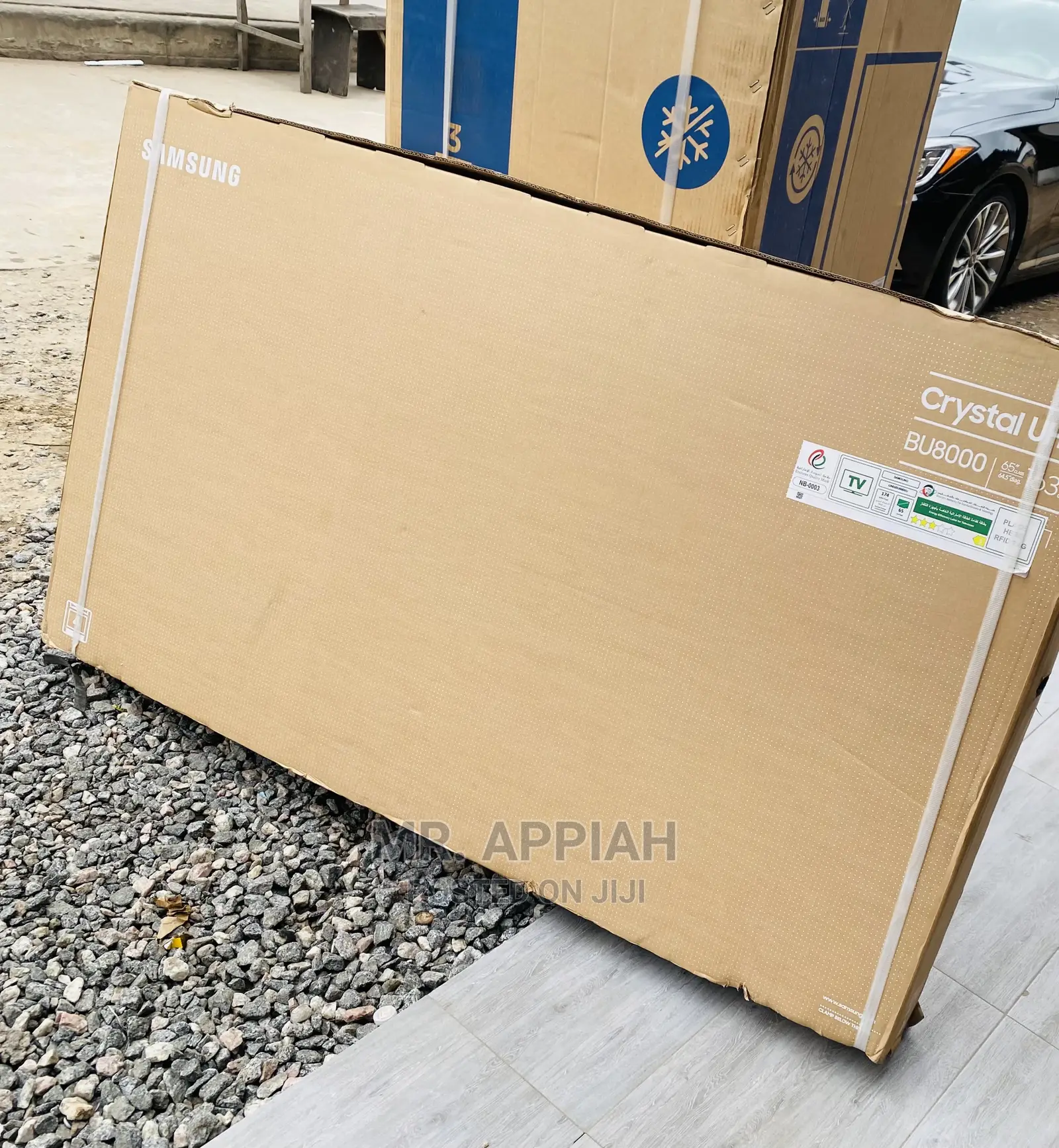 Long Lasting Samsung 65” UhdCrystal Clear Tv 65BU8000,Black