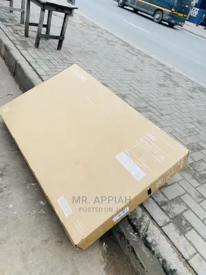 Extremely Durable Samsung 55” Ua55au7000 Uhd Crystal Led Tv