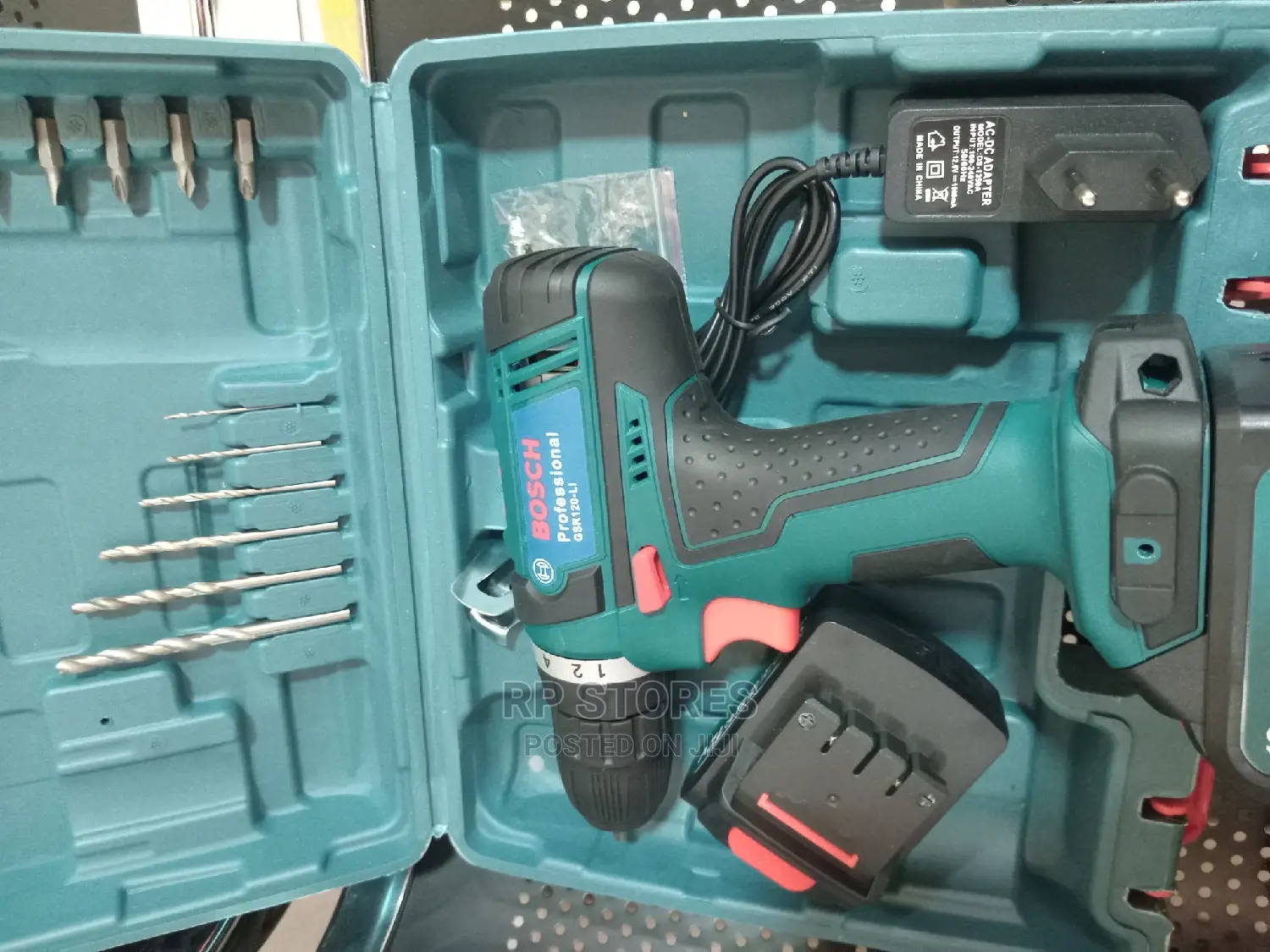 Bosch Cordless Drilling Machine