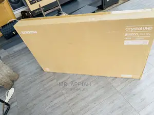 Black,Extremelydurable 55” Samsung Glossy Uhd Tv Ua55bu8000