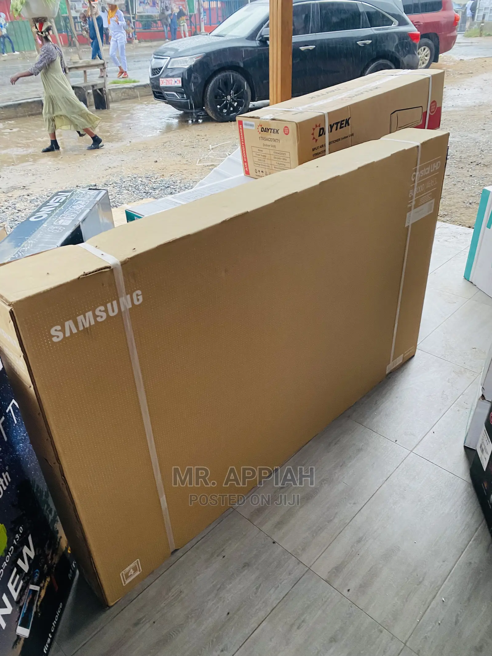 Energy Crystalclear Picture on Samsung75CU8000 75” Tv,Black