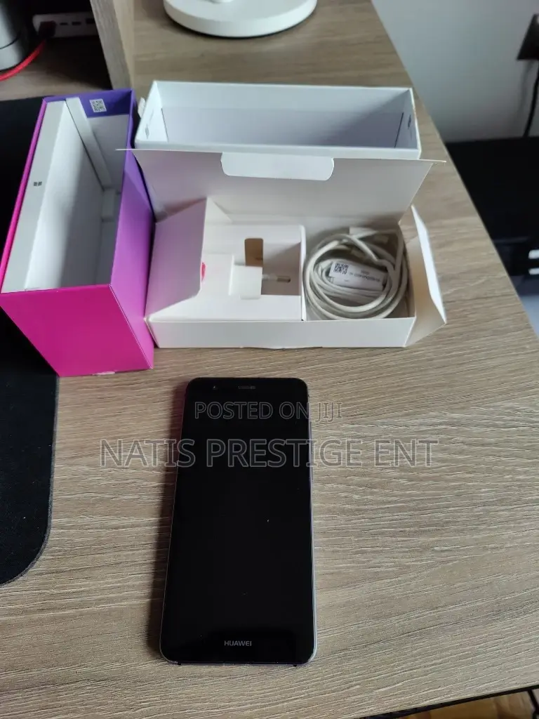 New Huawei P10 64 GB Black