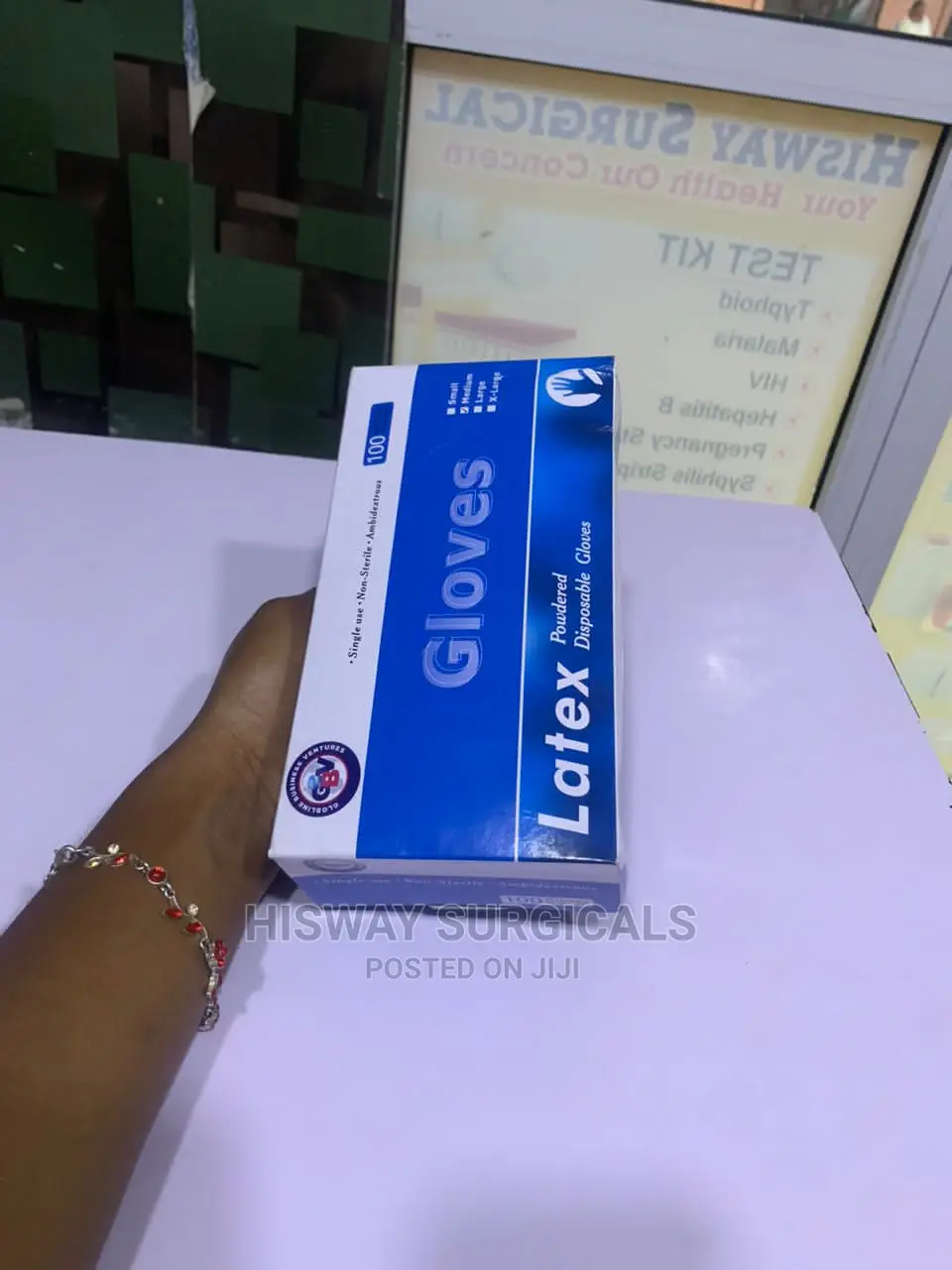 Examination Gloves (Powdered)