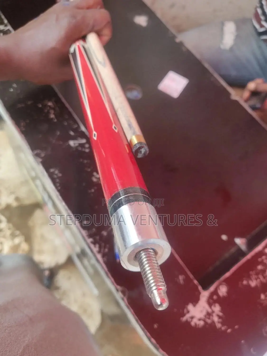 Adjustable Pool/Cue Sticks
