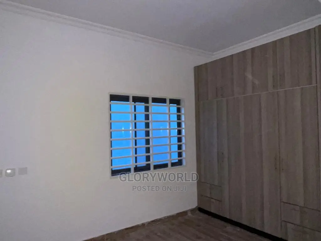 3bdrm House in Spintex for sale